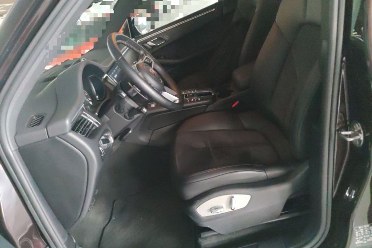 Used Porsche Macan 2020 Macan 2.0T Left Front Seat