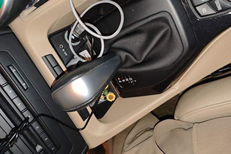 Used BMW X1 2010 sDrive18i Luxury Model