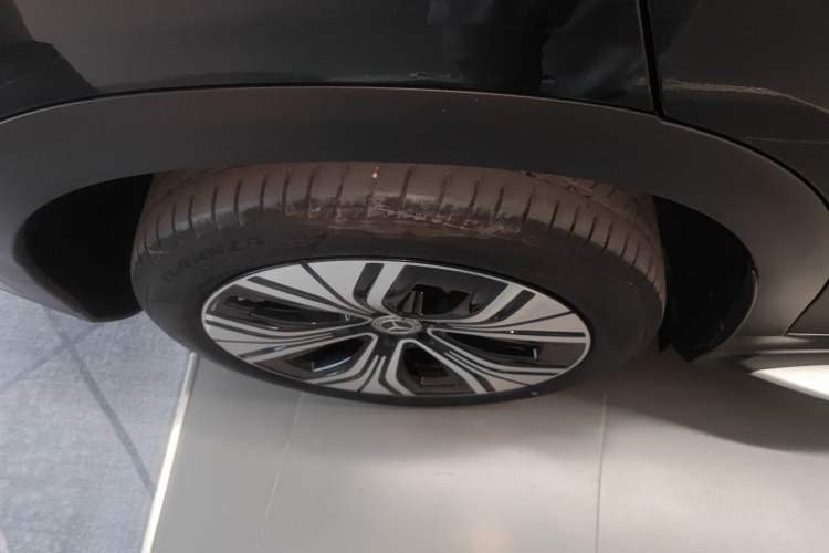 Used Mercedes-Benz EQE SUV 2024 500 4MATIC Luxury Edition Exterior 5