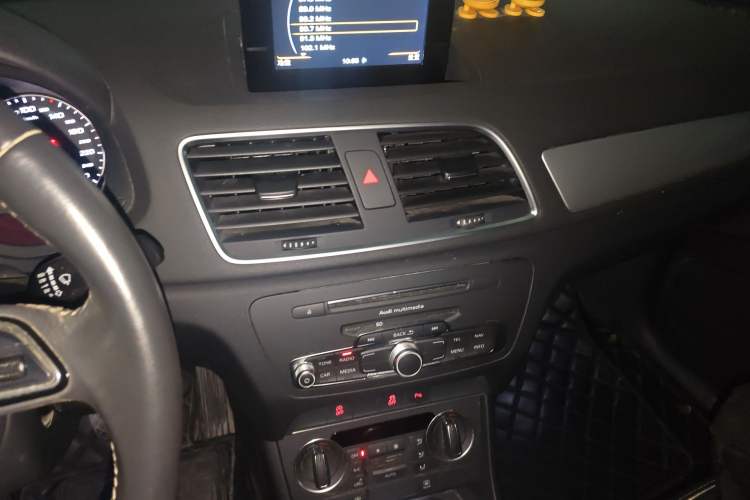 Used Audi Q3 2017 30 TFSI Fashion Model