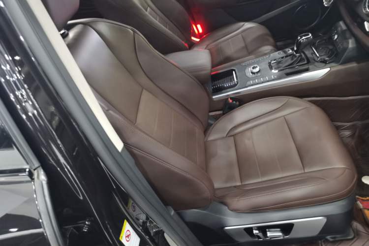 Used Wey VV7 2017 2.0T Flagship Model