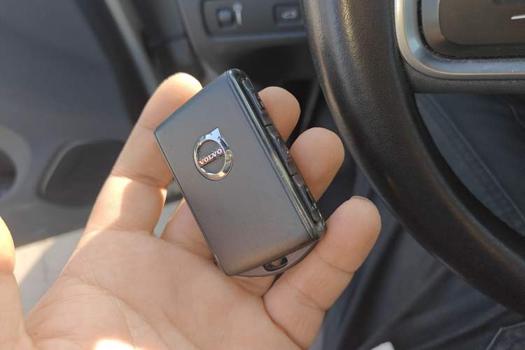 Used Volvo XC60 2021 T5 4x4 Smart Luxury Edition