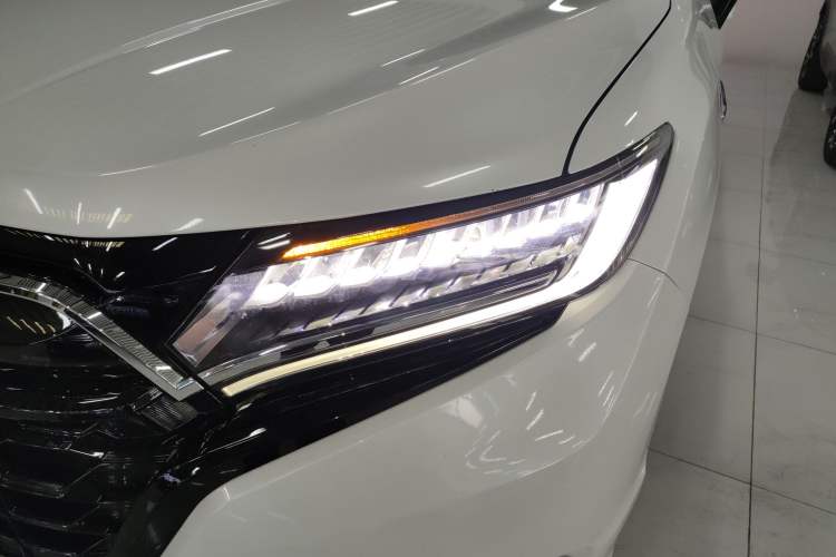 Used Honda UR-V 2020 240TURBO Front-Wheel Drive Elegant Edition
