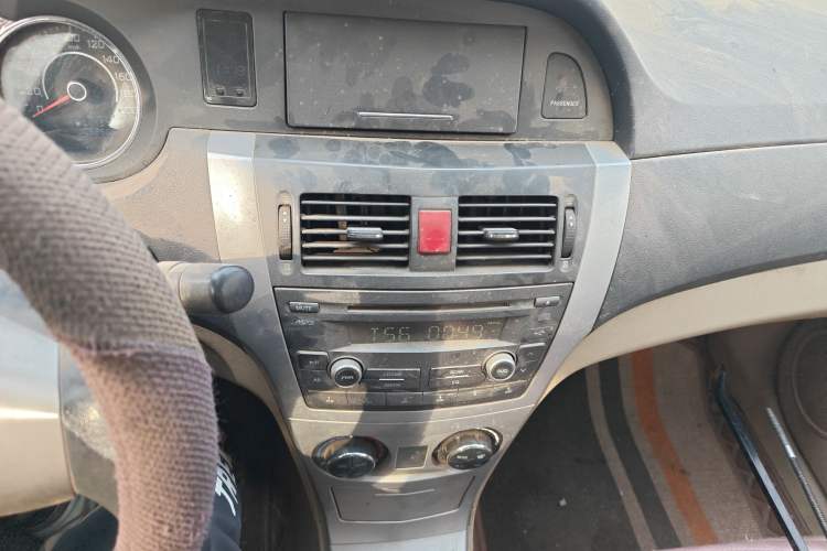 Used Great Wall C30 2012 1.5L Manual Luxury Version
