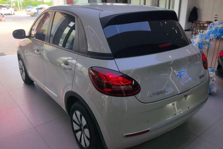 Used Wuling Bingo 2023 203km Light Edition