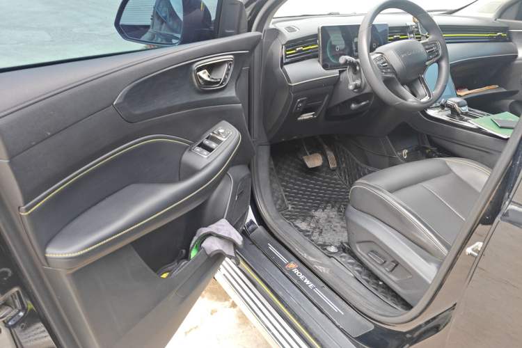 Used Roewe RX5 2021 PLUS 330TGI Automatic National Style Smart Enjoyment Edition
