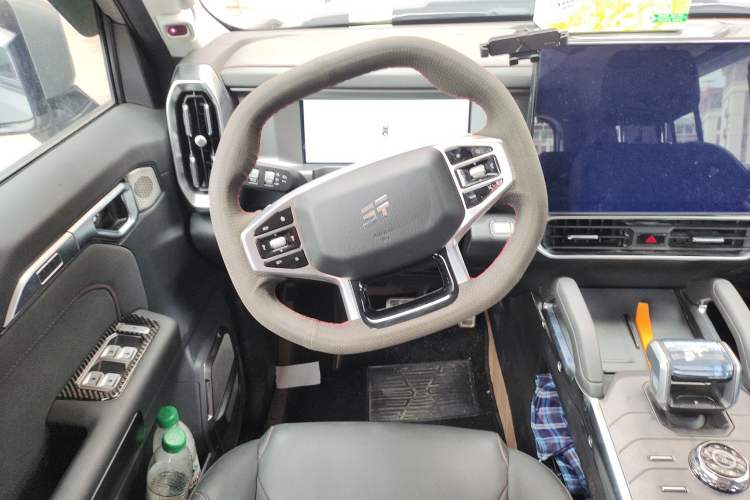 Used JETOUR Traveler 2023 2.0T All-Wheel-Drive CrossPRO
