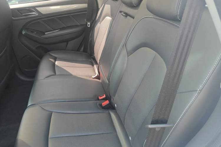 Used Roewe RX5 2016 20T Two-Wheel Drive Automatic Flagship Edition