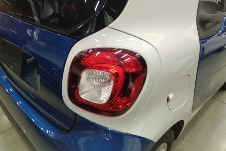 Used smart fortwo 2018 1.0L 52kW Hardtop Dynamic Version China V