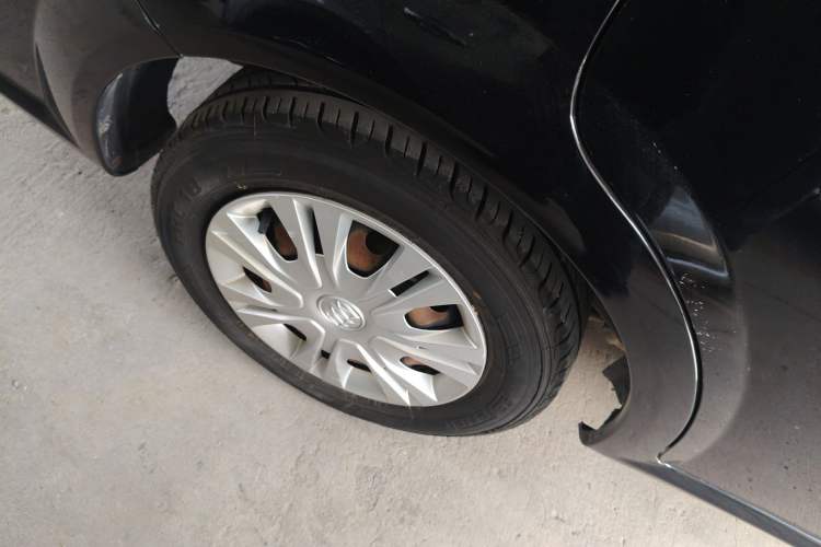 Used Buick Excelle 2015 1.5L Manual Classic Trim
