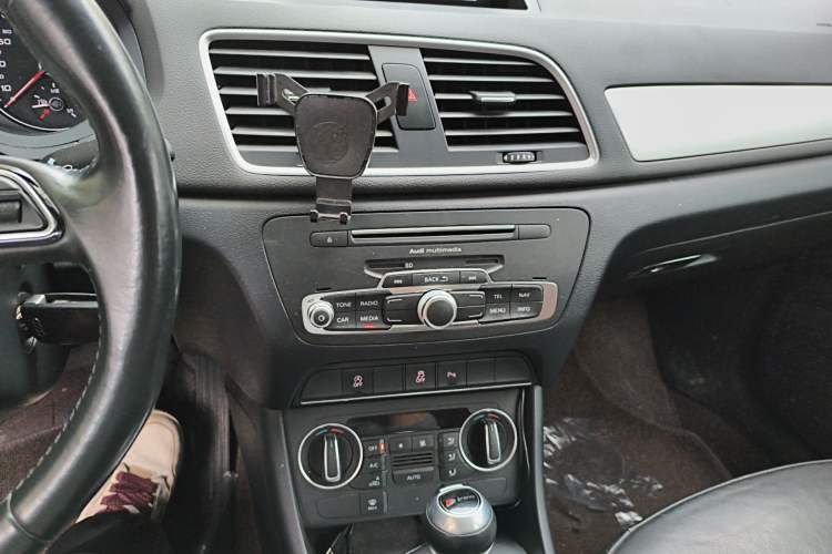 Used Audi Q3 2017 30 TFSI Fashion Model