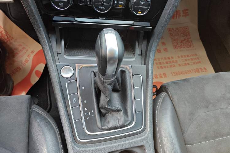 Used Volkswagen Golf 2018 230TSI Automatic Luxury Version