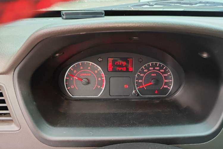 Used Wuling Rongguang S 2023 1.5L Base Version 5/7 Seats Instrument Cluster