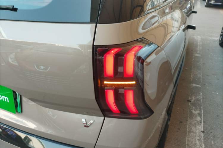 Used AION V 2024 Aion Tyrannosaurus 520 Intelligent Premium Edition
