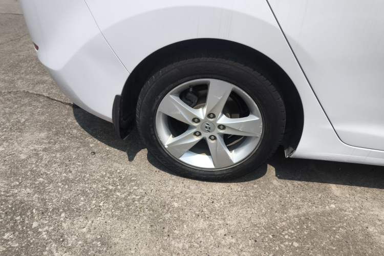 Used Hyundai Elantra (5th Generation / Langdong) 2013 1.6L Automatic Leading Model Exterior 5