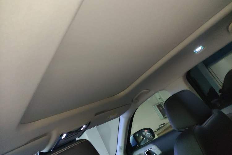 Used Formula Leopard Titanium 3 2025 501 km Range Rear-Wheel Drive Intelligent Driving Pro Version