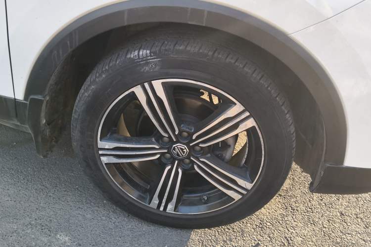 Used MG ZS 2018 1.5L Automatic Luxury Edition China V Standard