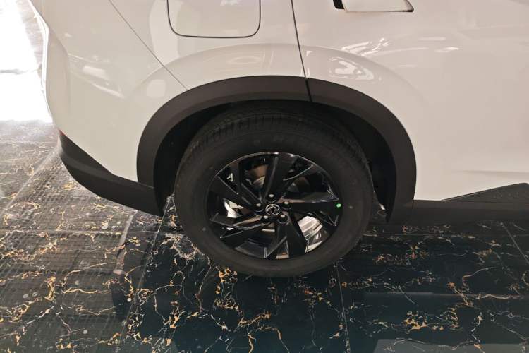 Used Dongfeng Aeolus SKY EV01 2025 530 km AIR Elite Edition
