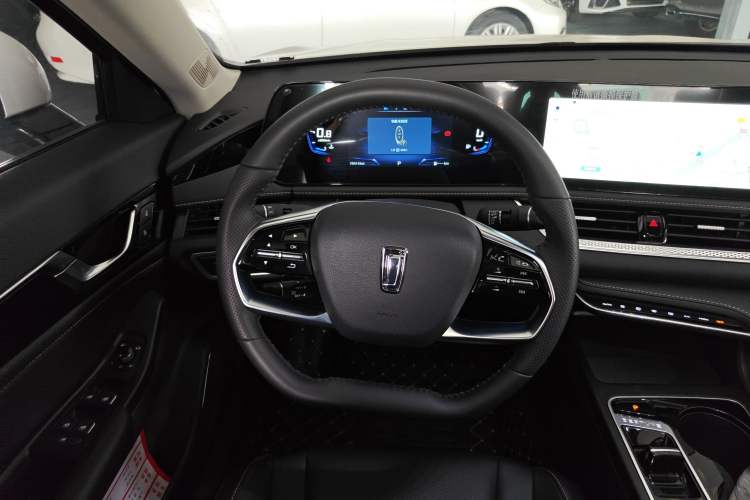 Used Bestune B70 2025 Dragon Edition 1.5T Enjoyment Model Steering Wheel