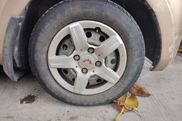 Used Wuling Hongguang 2014 1.2L Base Model China IV