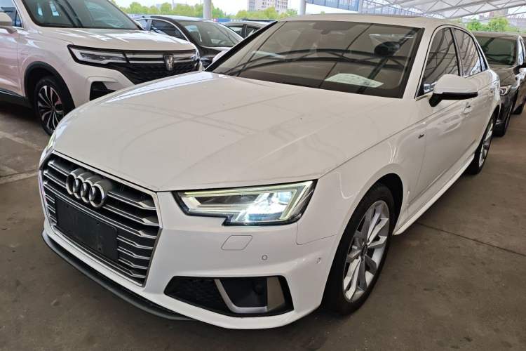 Used Audi A4L 2019 40 TFSI Fashion Version China V