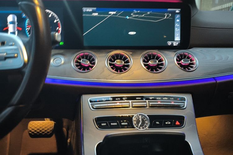 Used Mercedes-Benz CLS 2018 CLS 300 Luxury Model
