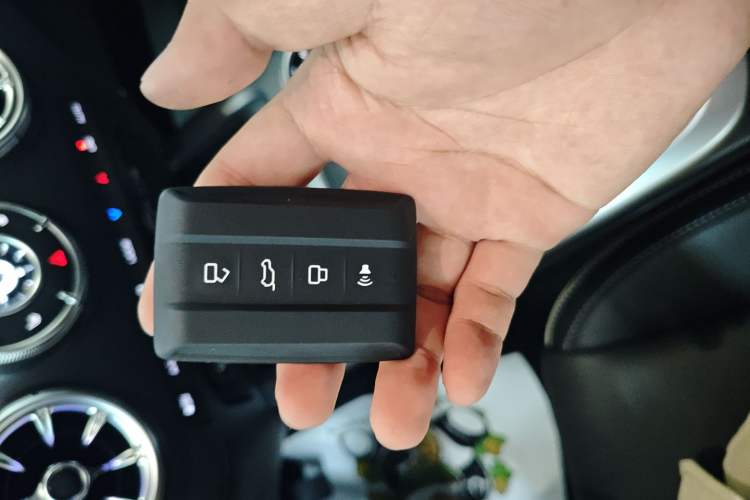 Used Tank 300 2023 2.0T Iron Rider 02