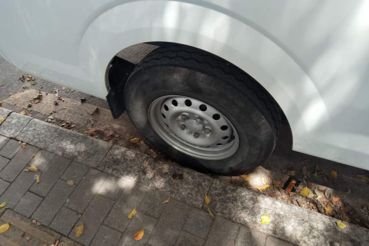 Used Kuayue Kuayue Xing V7 EV 2024 251 km Hatchback Comfort Version 6 Seats