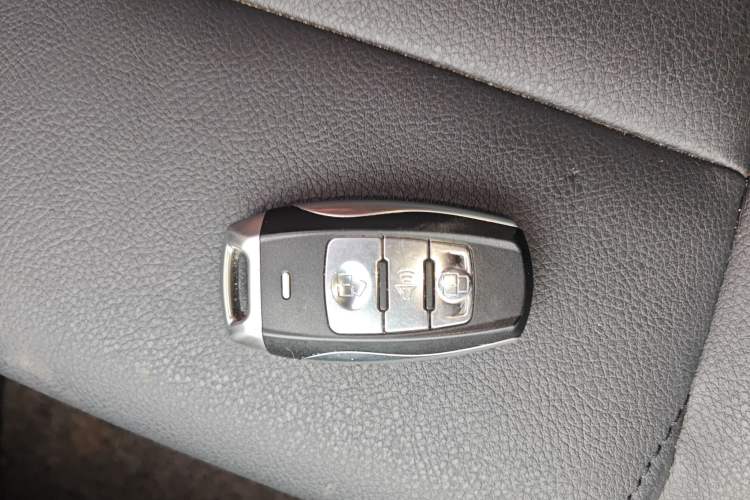 Used Haval H2 2017 Red-Label 1.5T Automatic Two-Wheel Drive Luxury Model