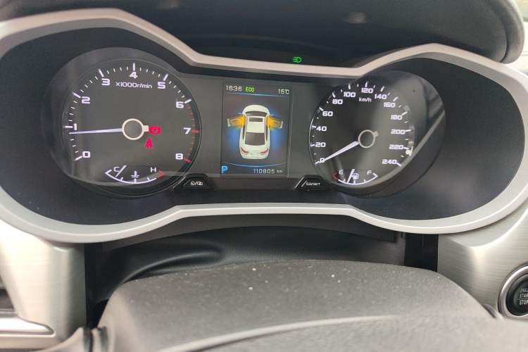 Used Geely Auto Emgrand GL 2017 1.3T DCT Elite Model Odometer Close Up