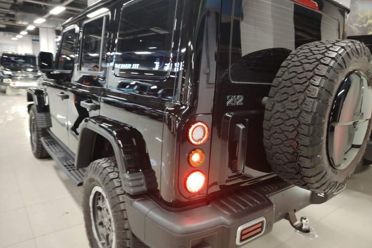 Used 212 T01 2025 2.0T Changfeng