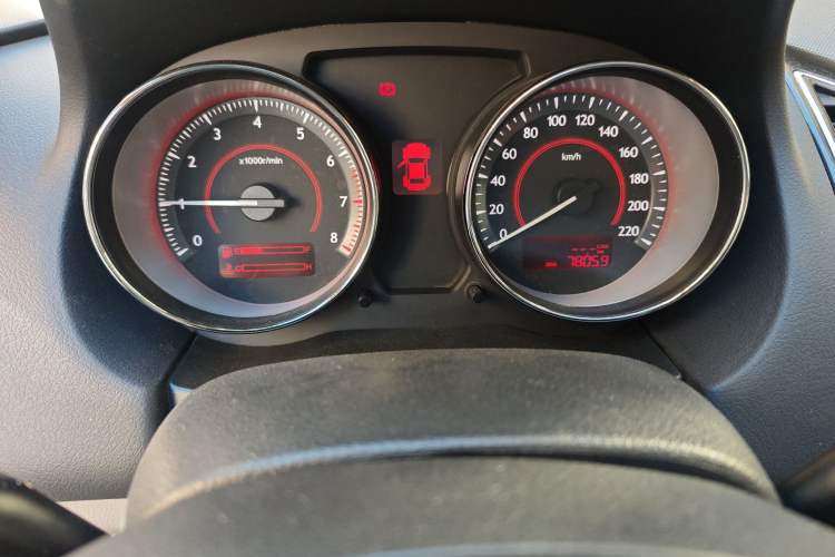 Used Bestune B50 2013 1.6L manual Comfort trim level