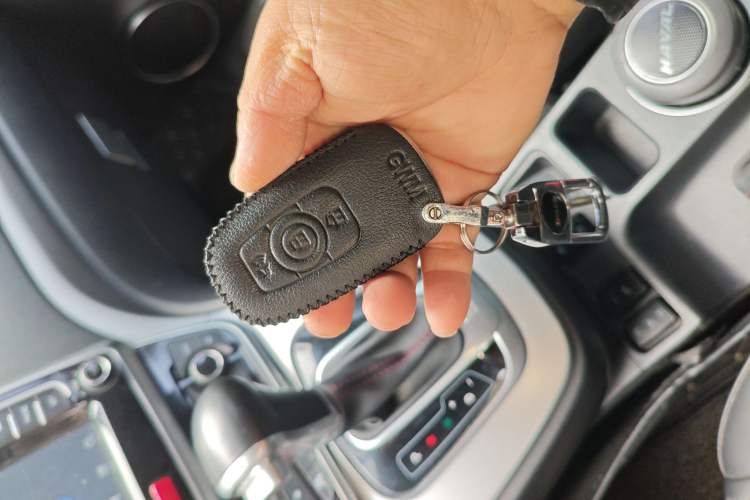 Used Haval H6 2017 Revised Blue-Label Sport Version 1.5T Automatic Two-Wheel Drive Luxury Trim
