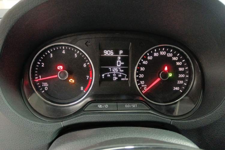 Used Volkswagen Polo 2016 1.6L Automatic Comfort Model