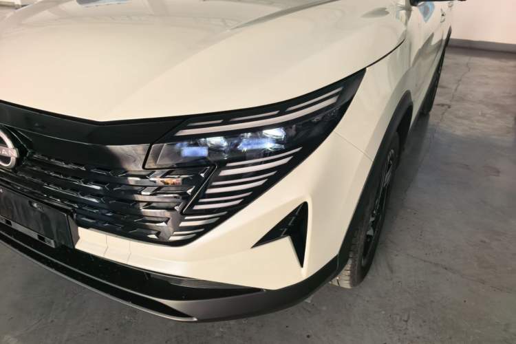 Used Nissan Qashqai 2025 Honor 2.0L CVT XV+ Leading Edition