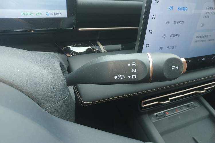 Used Wuling Xingguang 2025 150 km Smart Pilot Version
