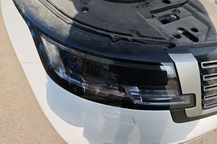 Used Land Rover Range Rover 2024 3.0 L6 400 PS Prestige Extended Version 7-Seater