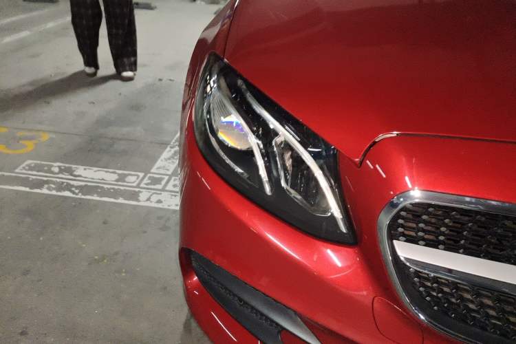 Used Mercedes-Benz E-Class 2017 E 200 4MATIC Coupe Right Front Headlight