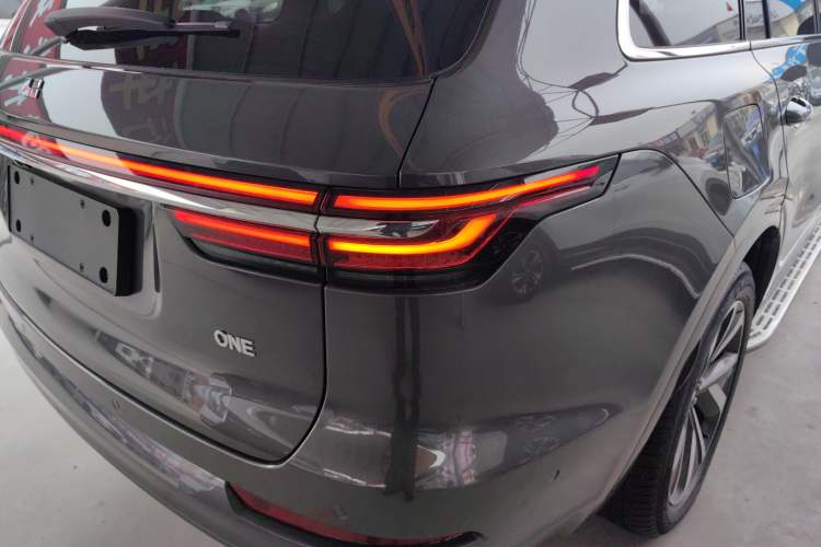 Used Li Auto ONE 2021 Extended-Range 6-Seater Version Right Rear Taillight
