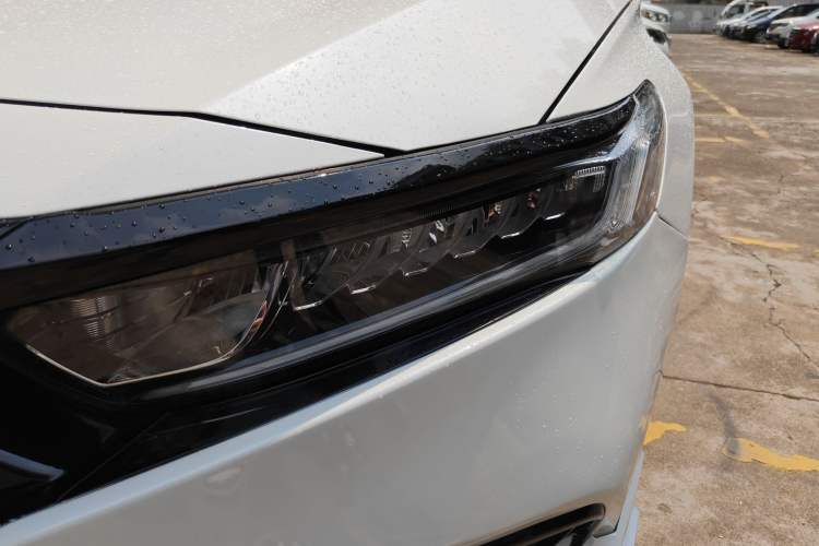 Used Honda Accord 2018 260TURBO Elite Edition China VI