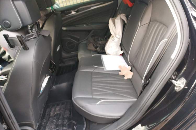 Used Volkswagen Passat 2022 330TSI Starry Luxury Edition
