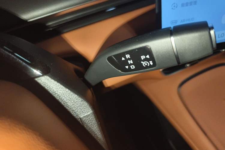 Used Deepal S07 2024 215Max Range-Extended Version
