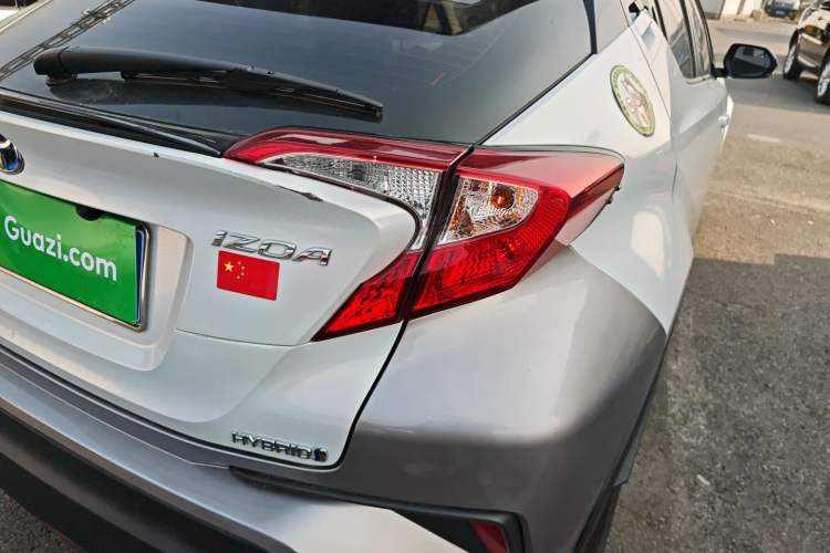 Used Toyota IZOA 2022 Dual-Motor 2.0L Yi Xing Edition
