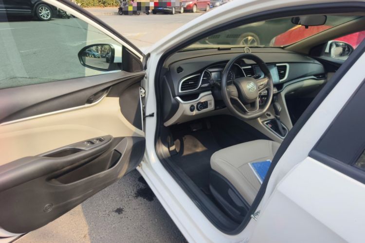 Used Buick GT 2017 15N Automatic Elite Version
