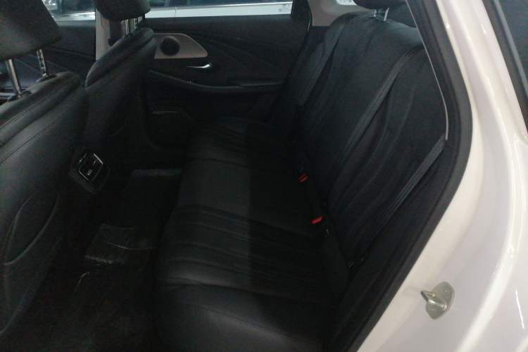 Used Chery Fengyun A8 2025 Model 70km Basic Version