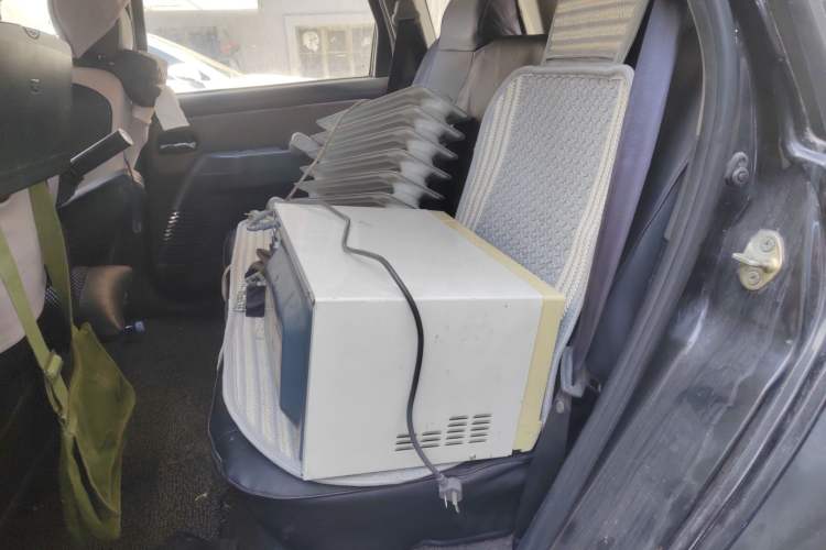 Used FORTHING Joyear 2012 XL 1.5L Manual Comfort Model Left Rear Seat