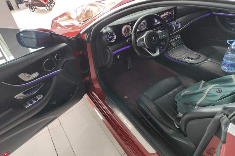 Used Mercedes-Benz E-Class 2019 E 200 4MATIC Coupe Driver Seat