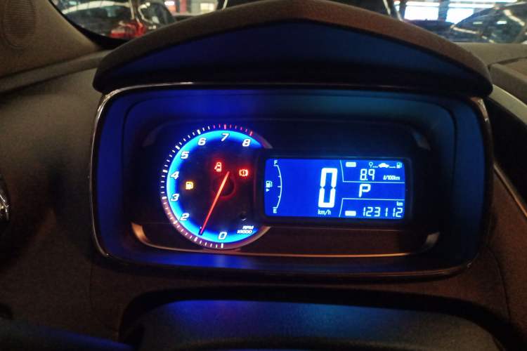 Used Chevrolet Trax 2016 1.4T Automatic Two-Wheel Drive Comfort Version with Sunroof