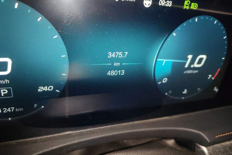 Used BAIC Beijing X7 2020 1.5TD DCT Leading Edition Odometer Close Up