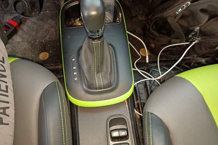 Used Roewe Clever 2021 302 km New Four-Seater Super-Efficient Version